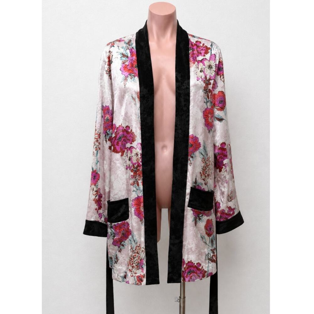 Free People Intimately Pale Pink Cream Multicolor Floral Kimono Bathrobe XS